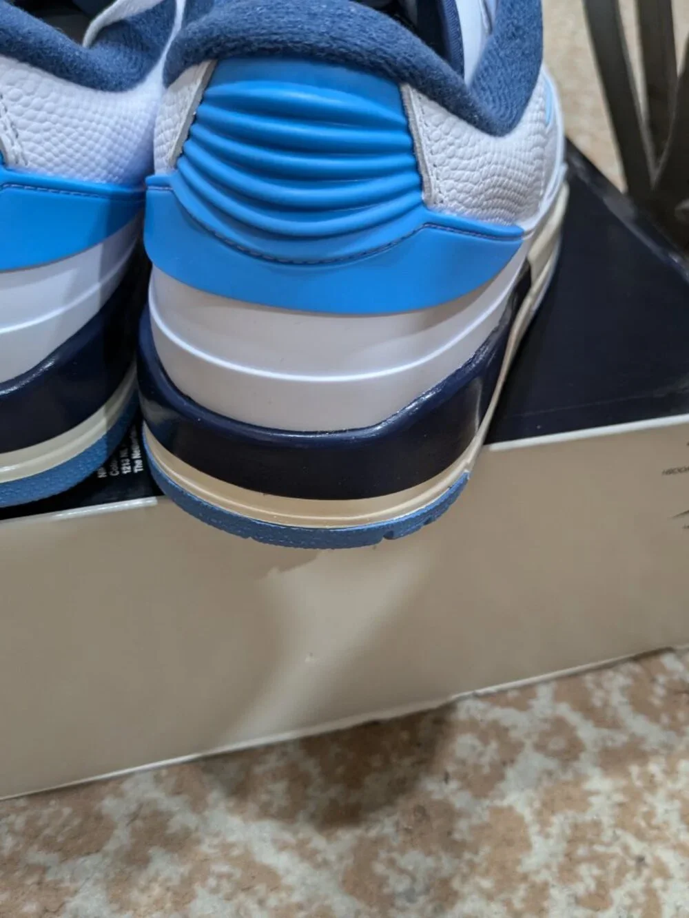 Air Jordan 2 3 Unc FD0383-144 White/Blue Size 10.5 US UK 9.5 EU 44.5 New Conditi